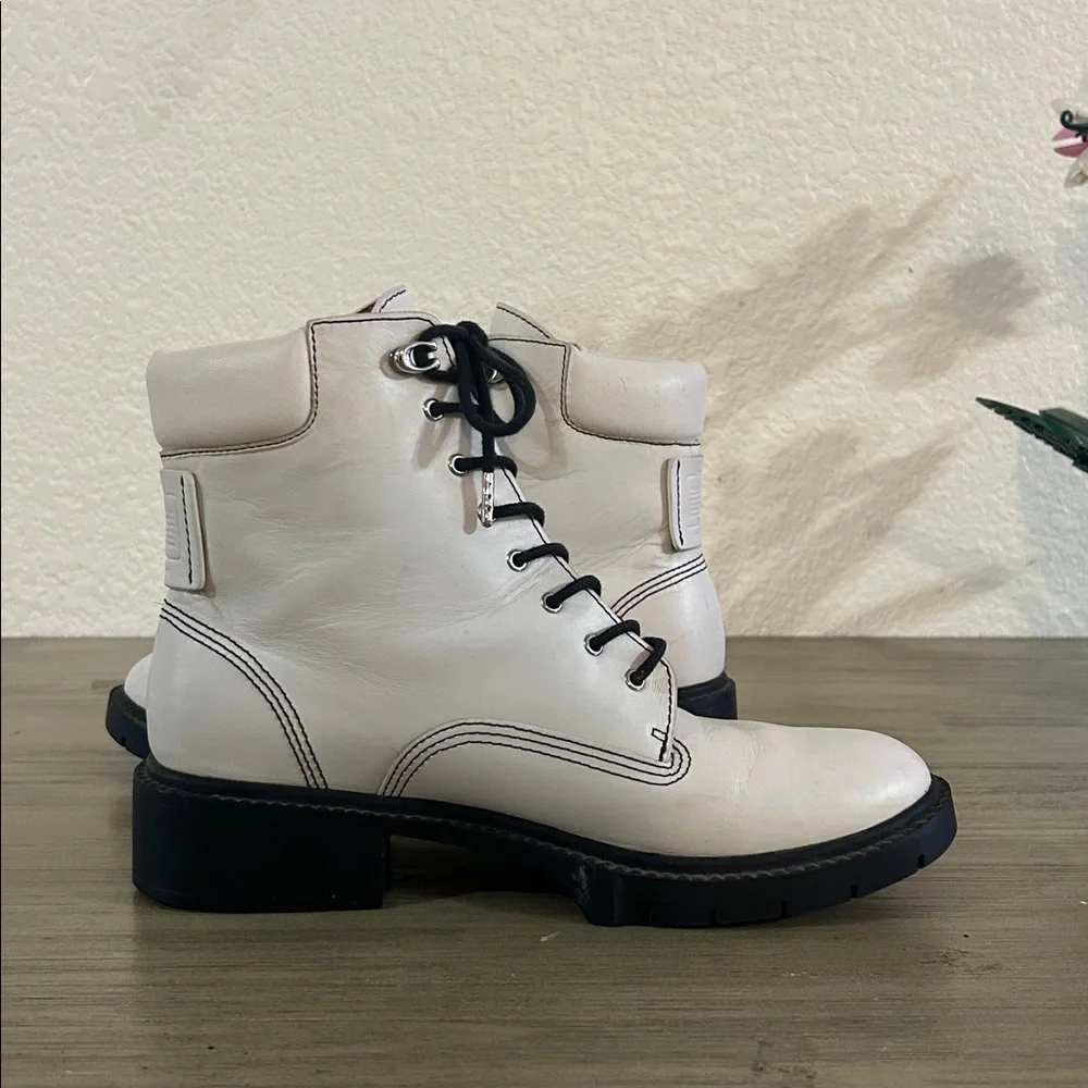 Coach Restored Lorimer Bootie Size 9.5 in Chalk White - Picture 8 of 14